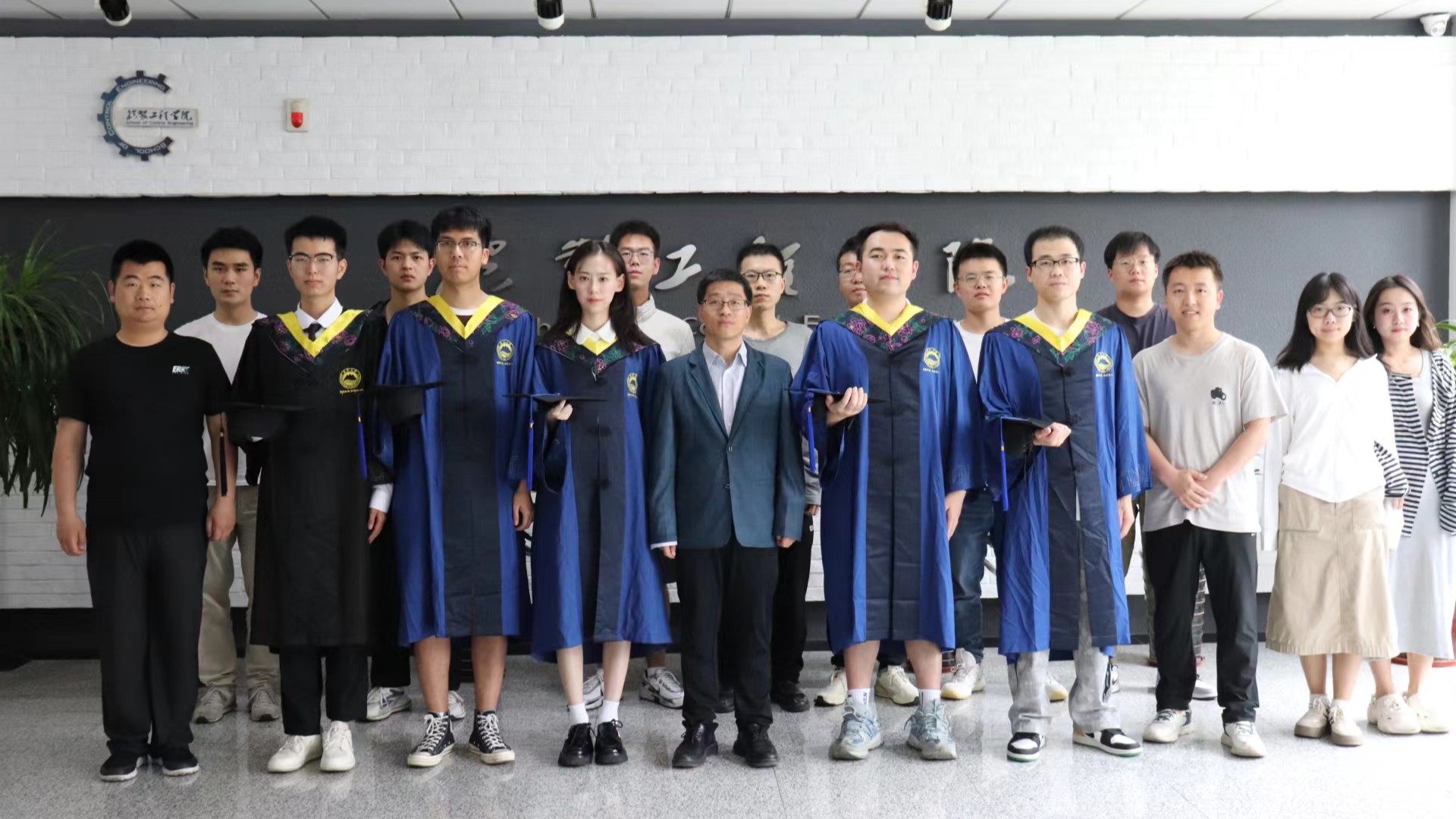 图片描述2